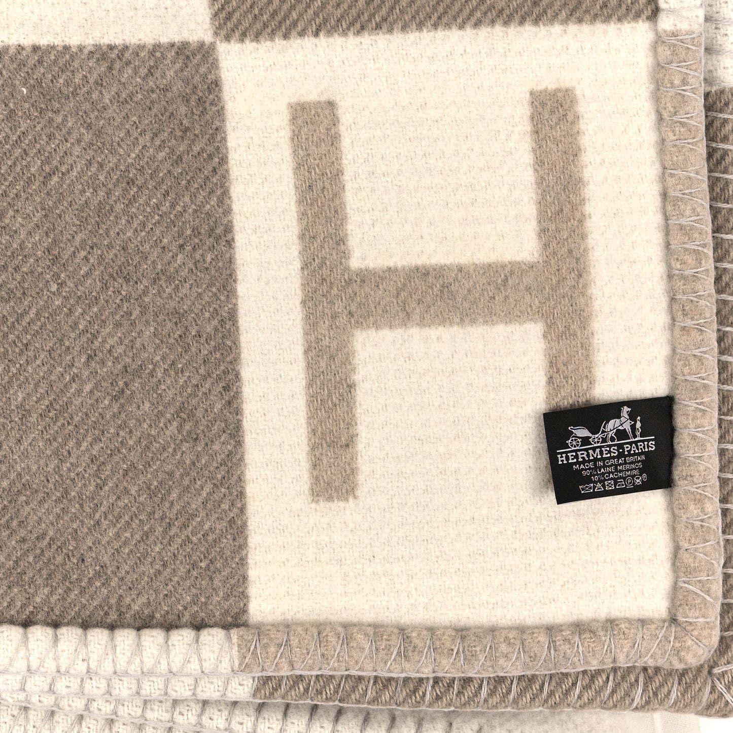 Wool Cashmere Avalon Vibration Blanket Ecru Naturel