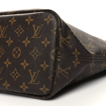 Louis Vuitton Monogram Neverfull MM 9 of 11