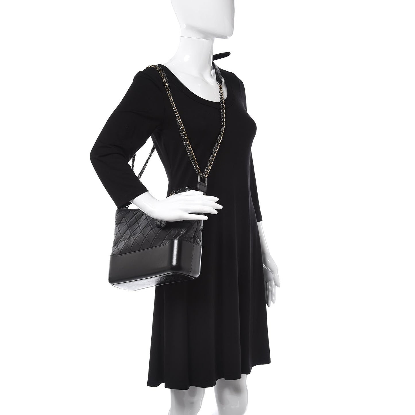 Aged Calfskin Quilted Medium Gabrielle Hobo Black