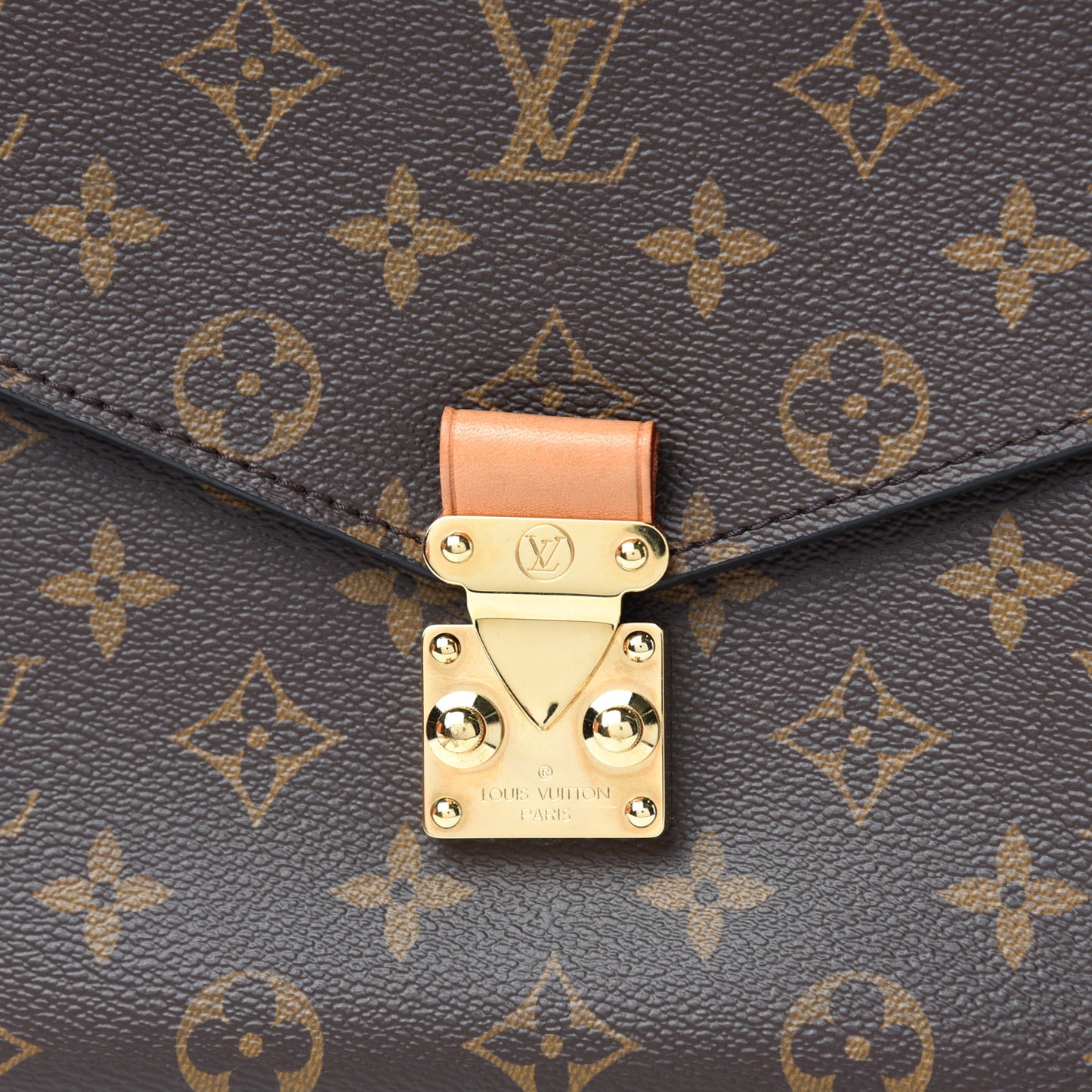 Monogram Pochette Metis