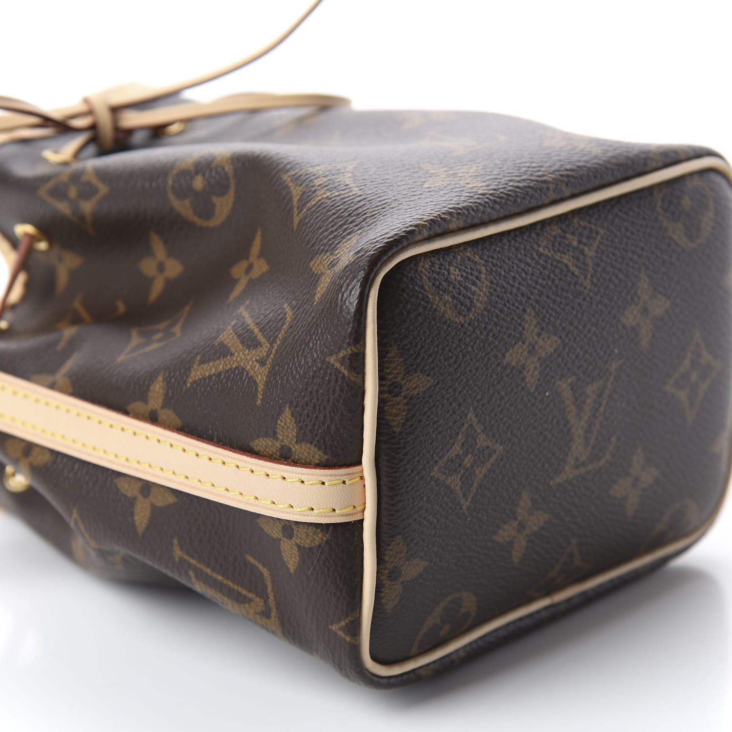 Louis Vuitton Monogram Nano Noe 5 of 9