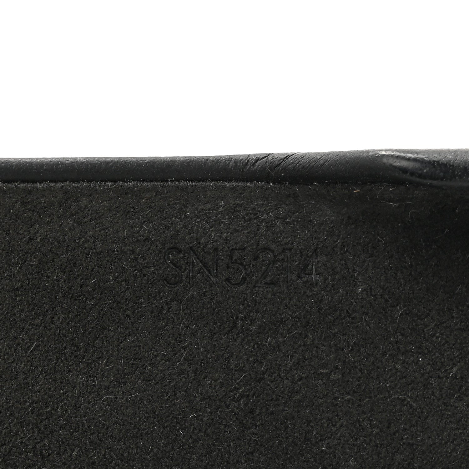 Louis Vuitton Monogram Pallas iPhone 16 Pro Bumper 1778772