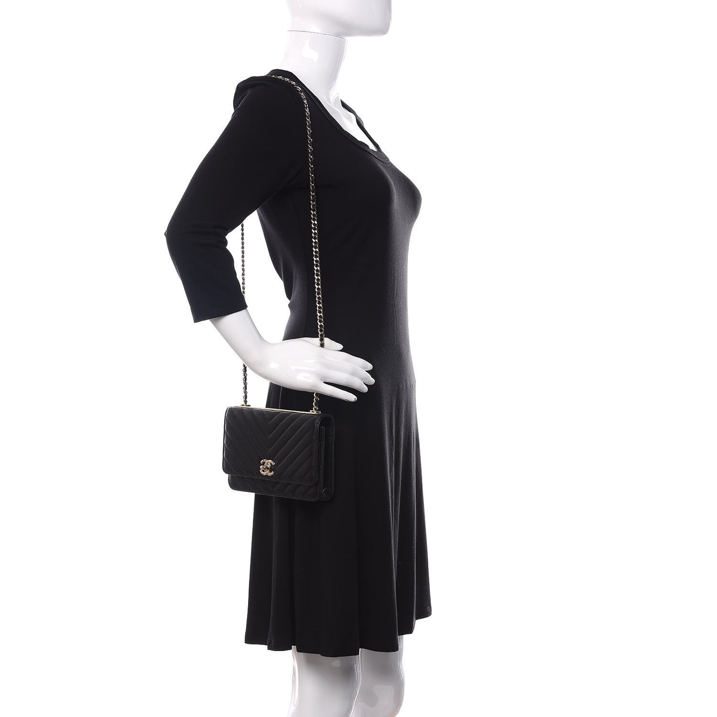 Lambskin Chevron Quilted Trendy CC Wallet On Chain WOC Black