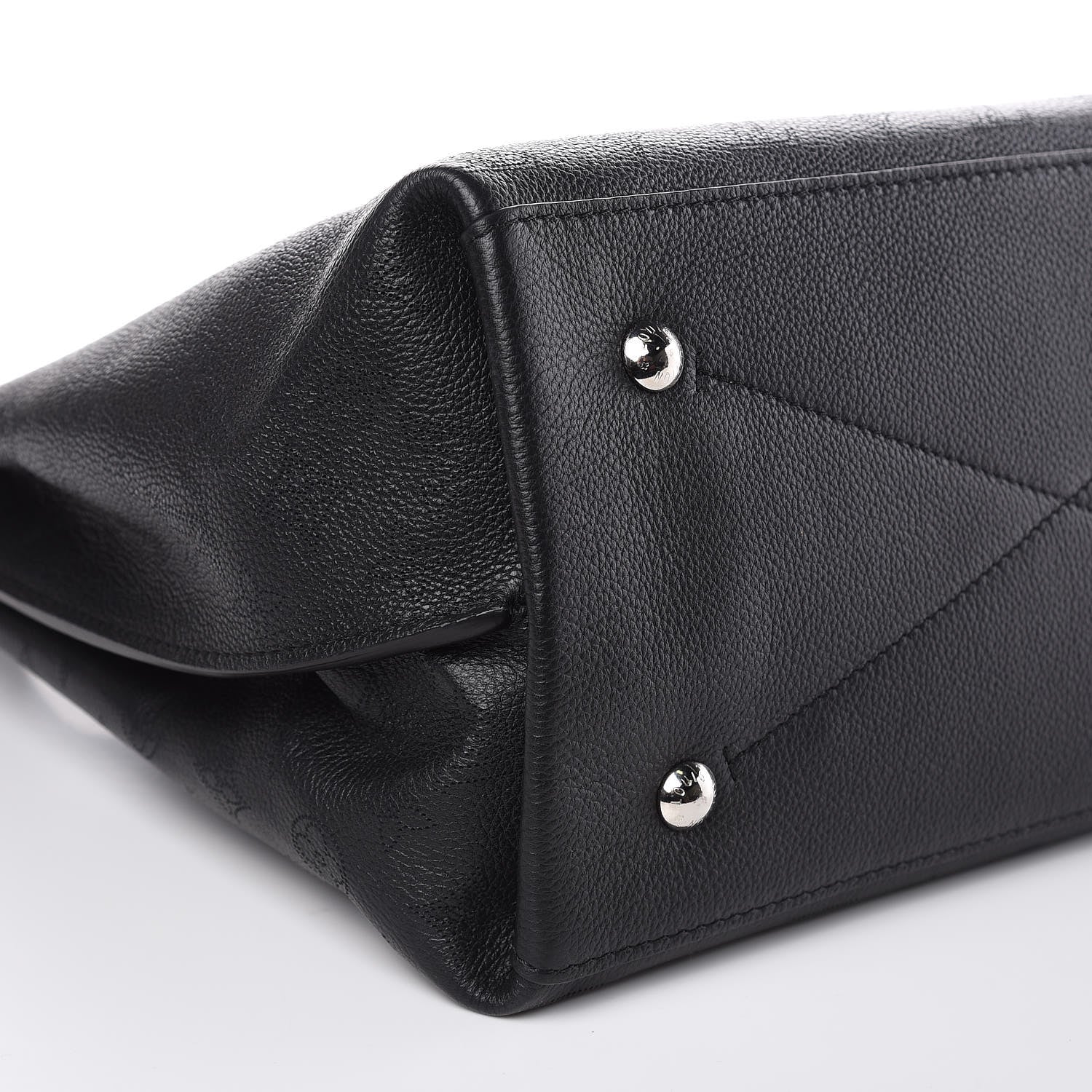 Louis Vuitton Mahina Carmel Hobo Black 7 of 10