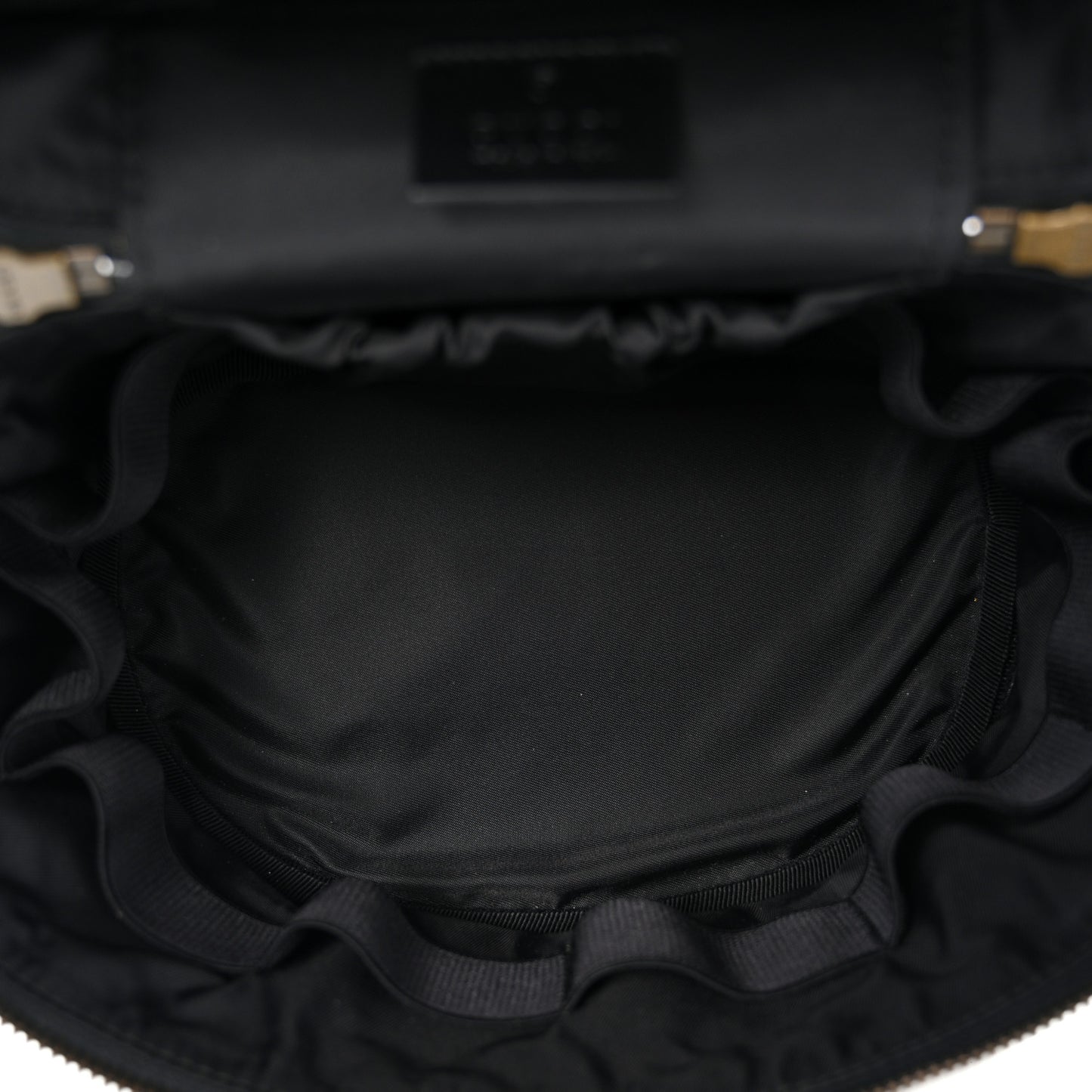 Calfskin Matelasse Small GG Marmont Vanity Cosmetic Case Black
