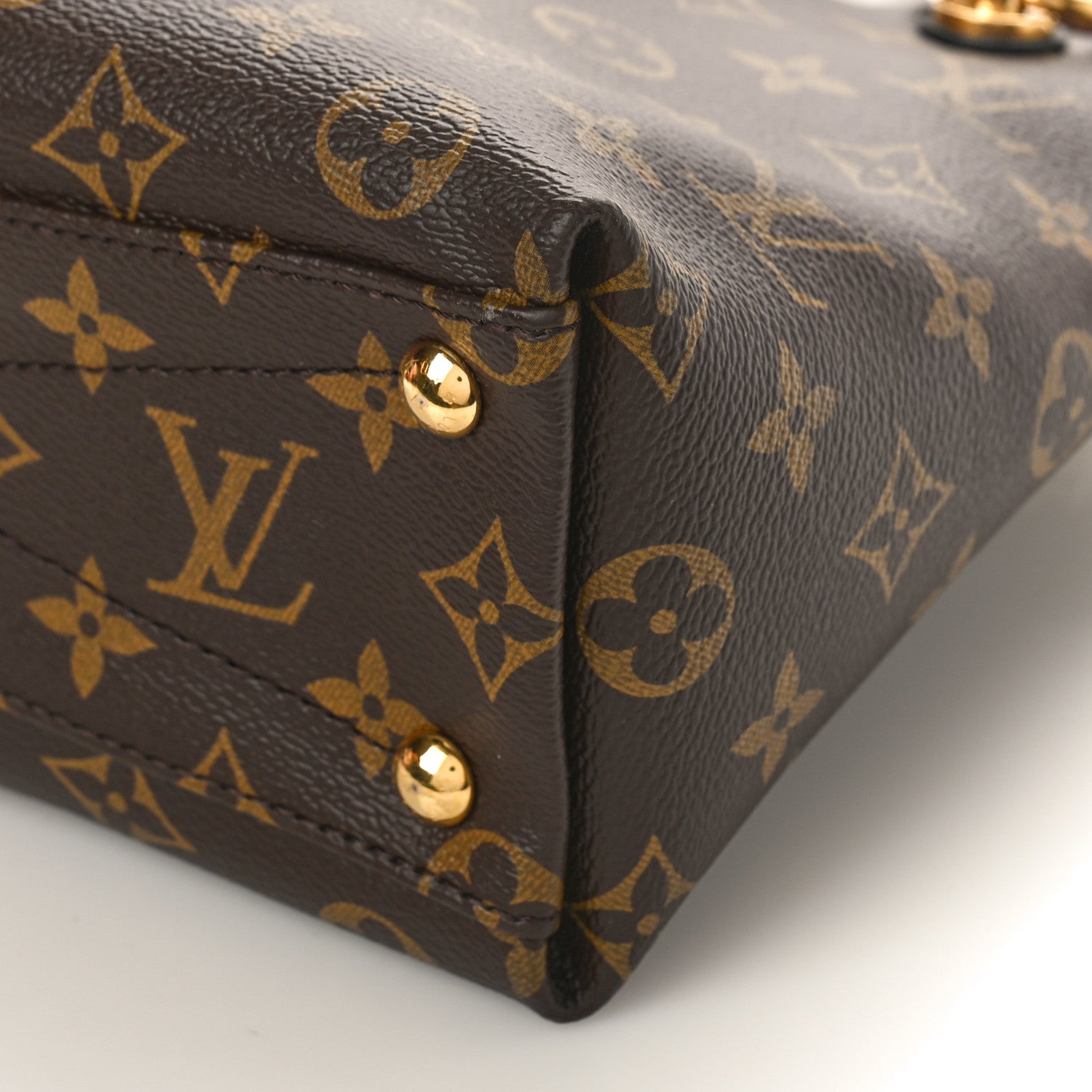 Louis Vuitton Monogram V Tote MM Black 8 of 8