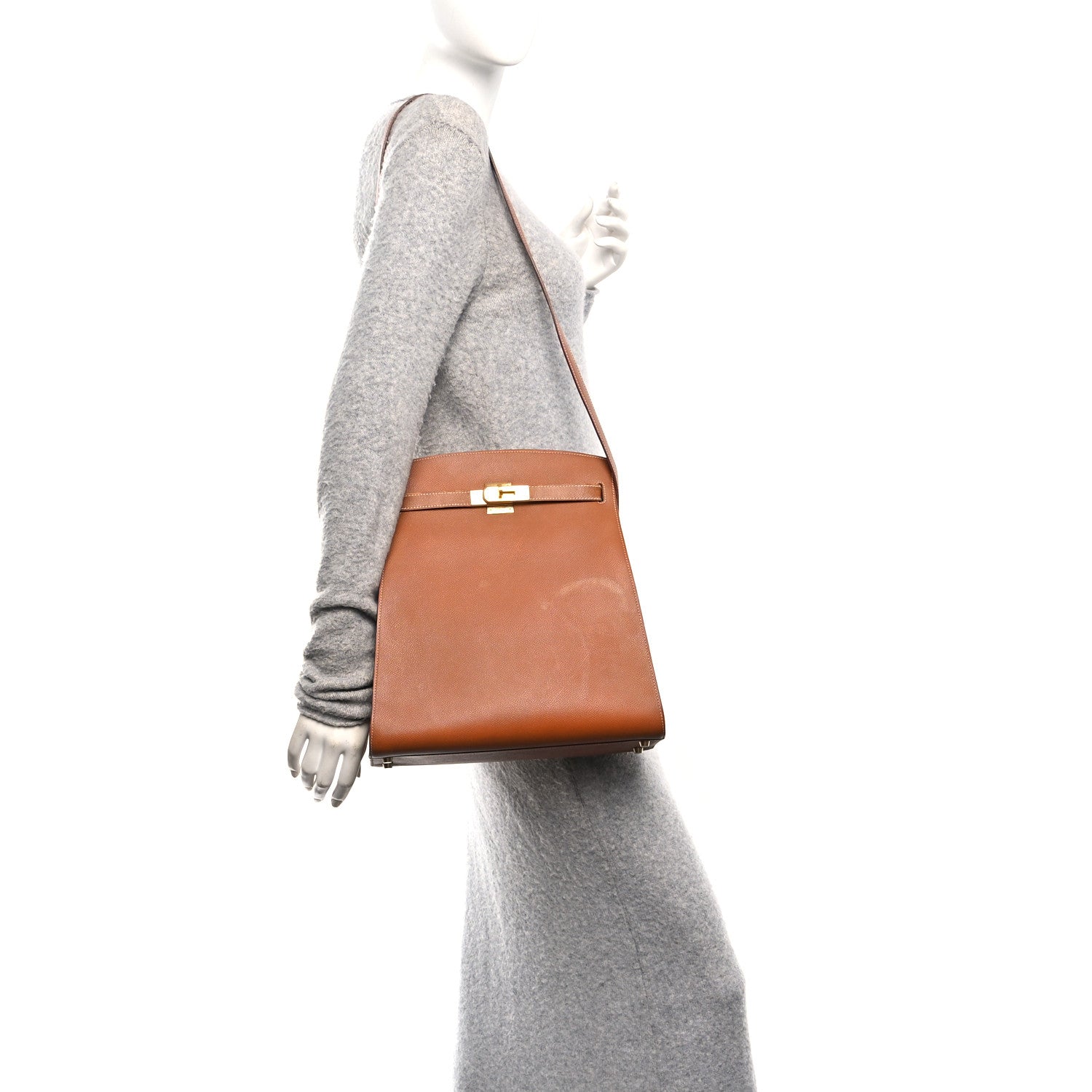 Hermes Courchevel Kelly Sport GM Gold 2 of 10