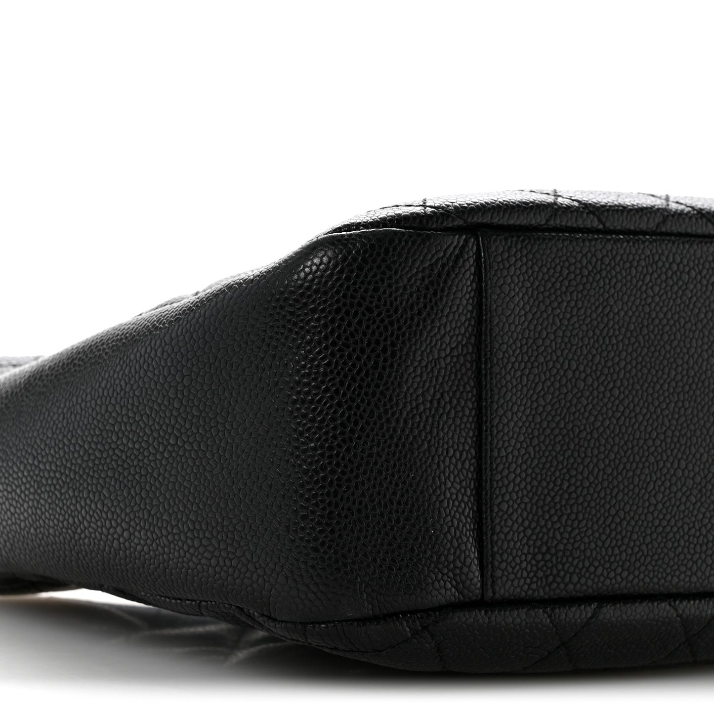 Caviar Quilted Timeless CC Shoulder Bag Black