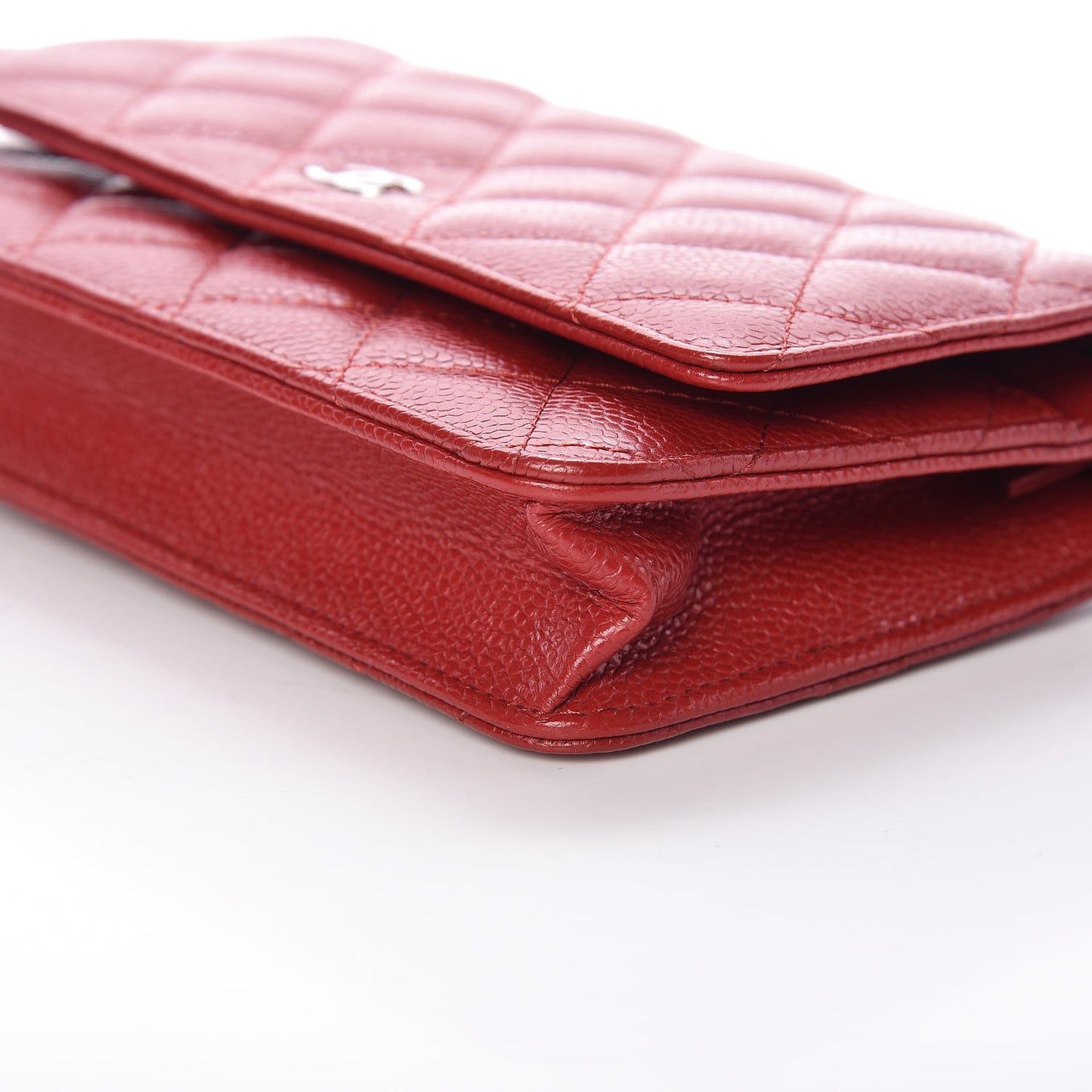 Caviar Quilted Wallet on Chain WOC Red