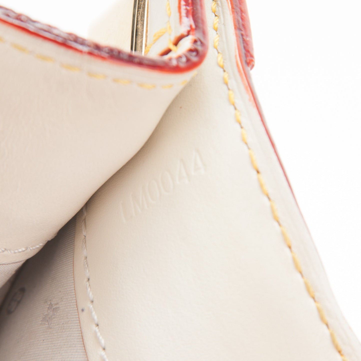 Suhali Le Talentueux White