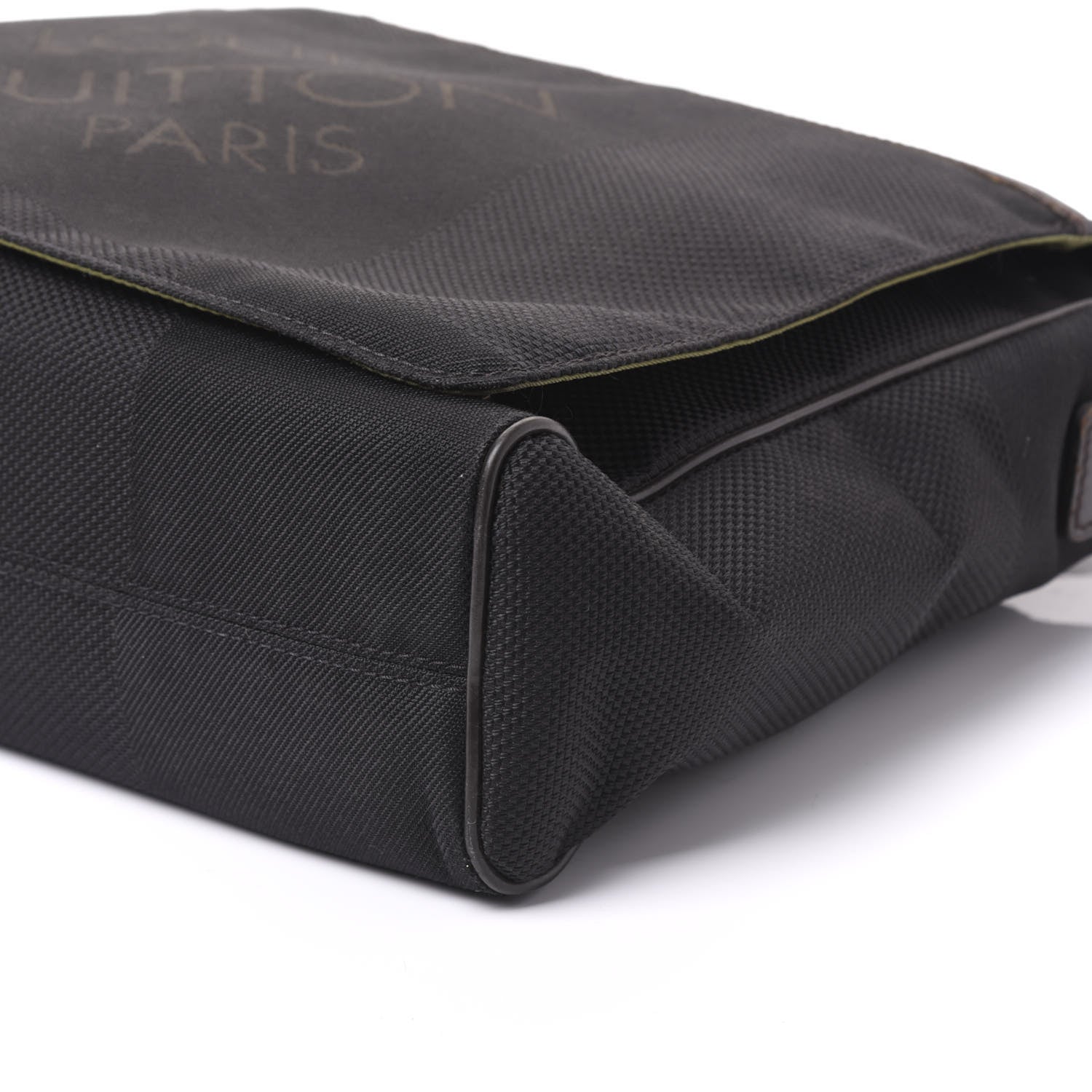 Louis Vuitton Damier Geant Petit Messenger Bag Black 6 of 8