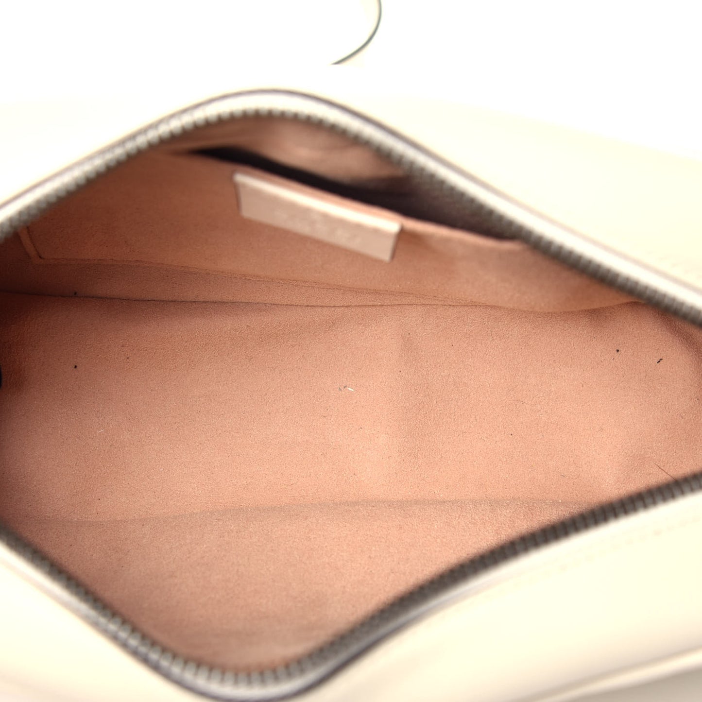 Calfskin Matelasse Small GG Marmont Chain Shoulder Bag White