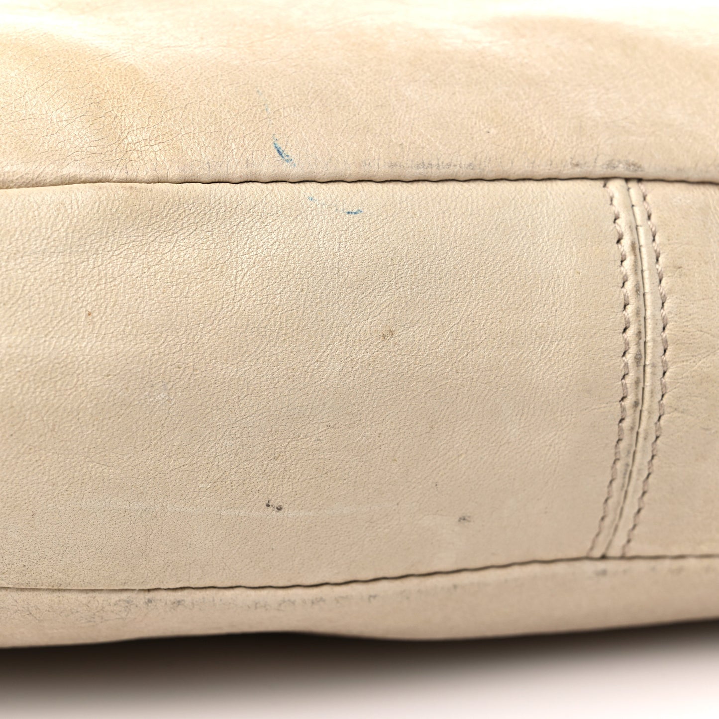 Agneau Classic Hardware First Praline