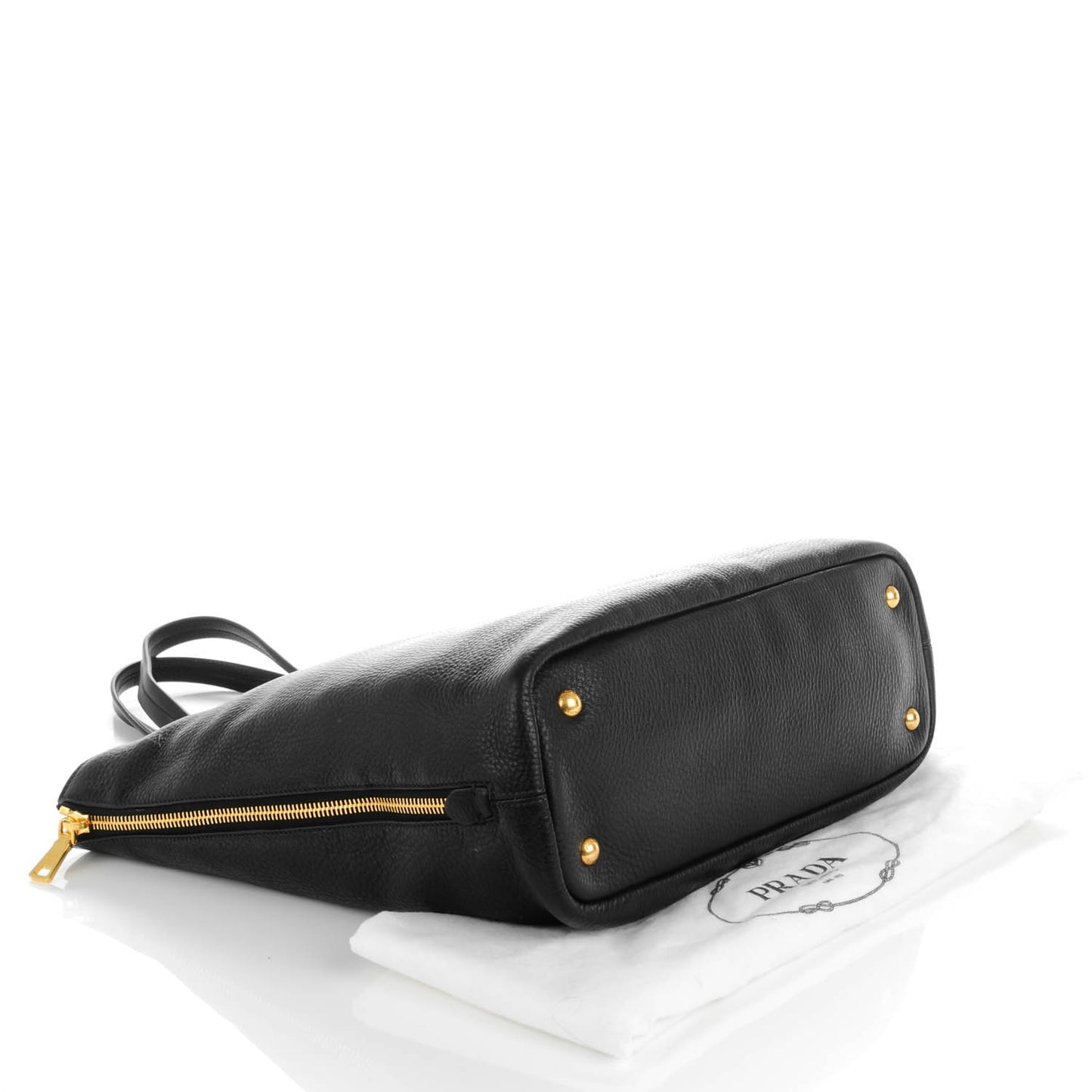 Vitello Daino Side Zip Tote Black