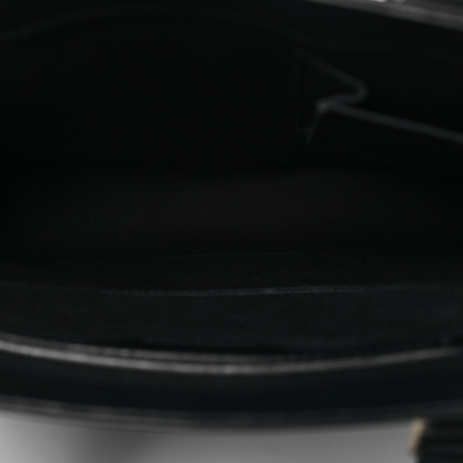 Louis Vuitton Epi Sac Plat PM  Black 5 of 10