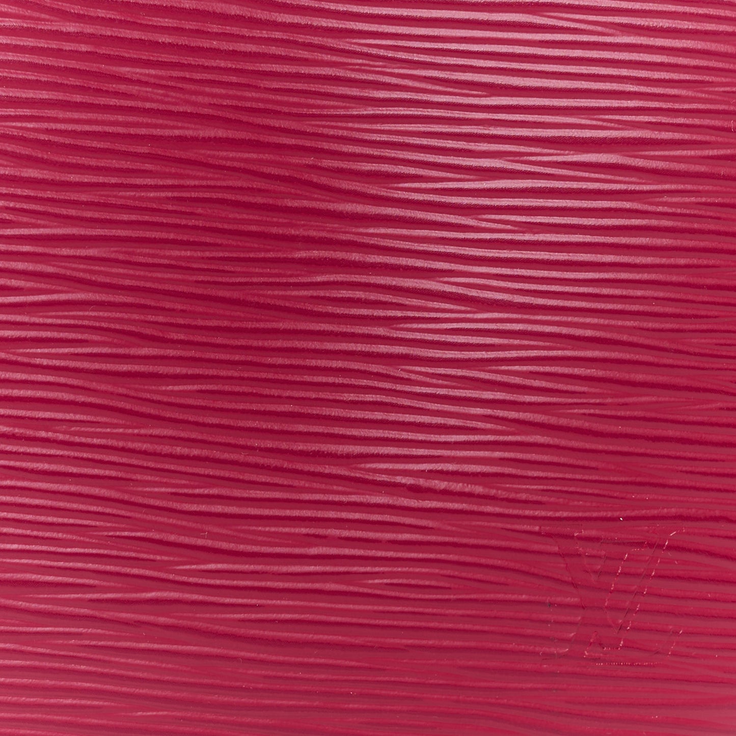 Epi Pochette Accessories NM Fuchsia