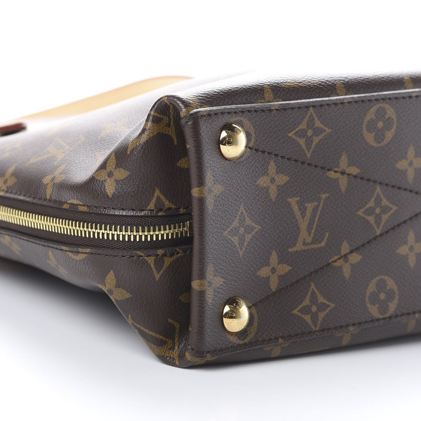 Monogram Voltaire