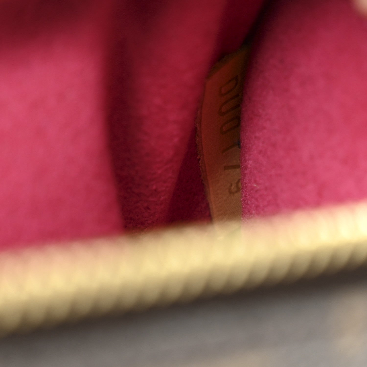 Louis Vuitton Monogram Love Lock Pochette Metis 7 of 14