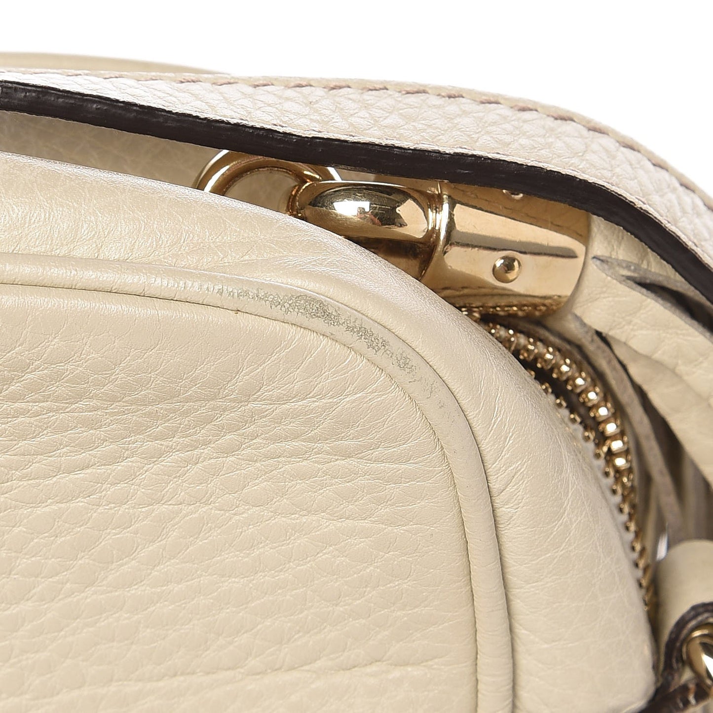 Pebbled Calfskin Small Soho Disco Bag Off White