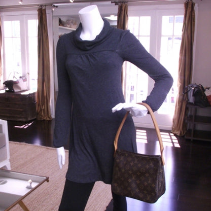 Louis Vuitton Monogram Looping MM 2 of 9