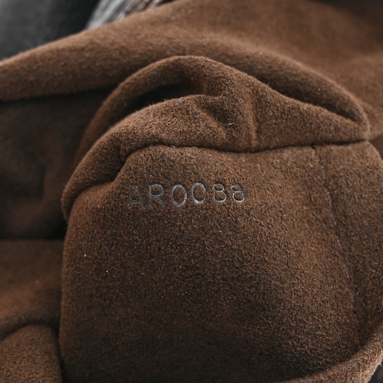 Louis Vuitton Mahina XS Black 7 of 11