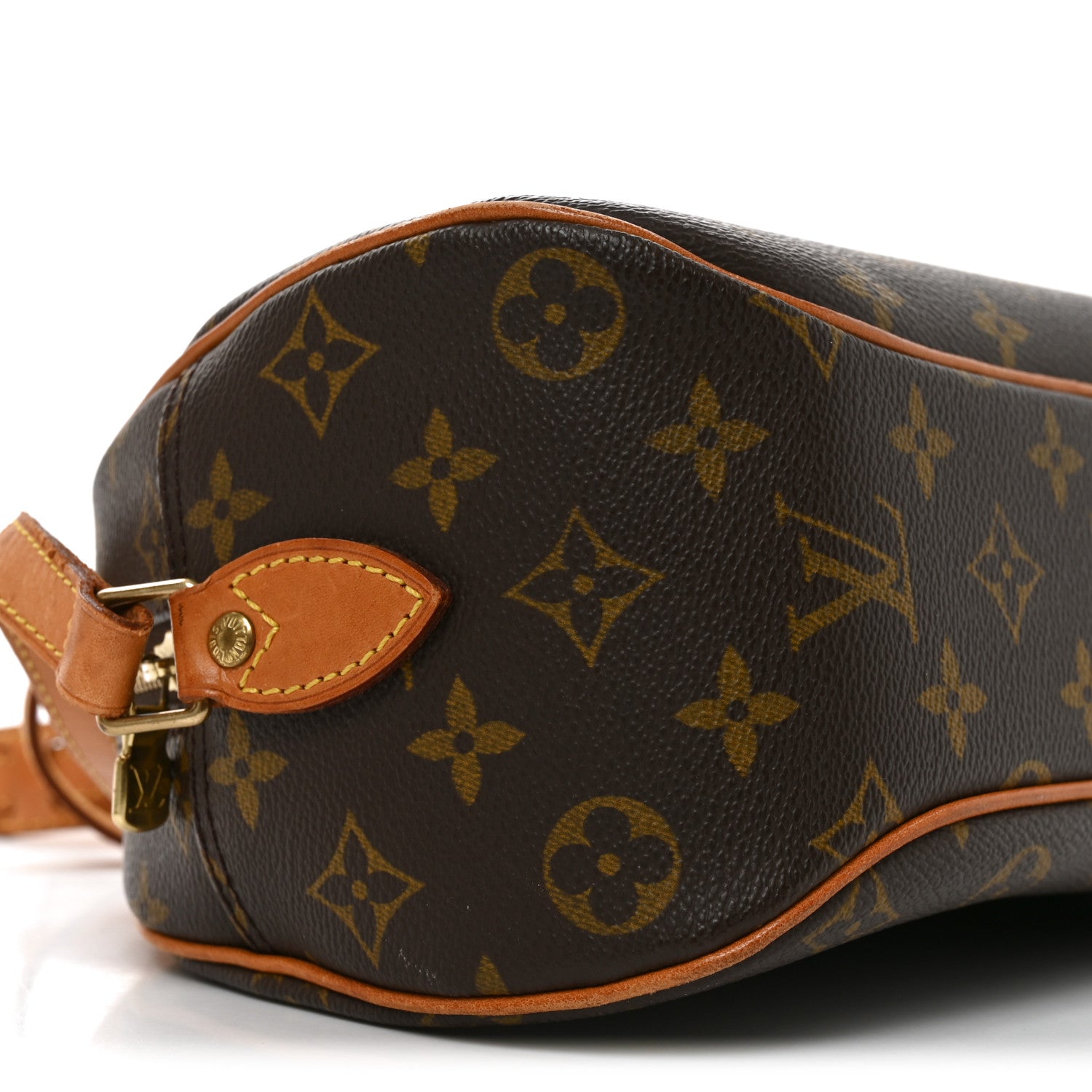 Louis Vuitton Monogram Blois 8 of 9