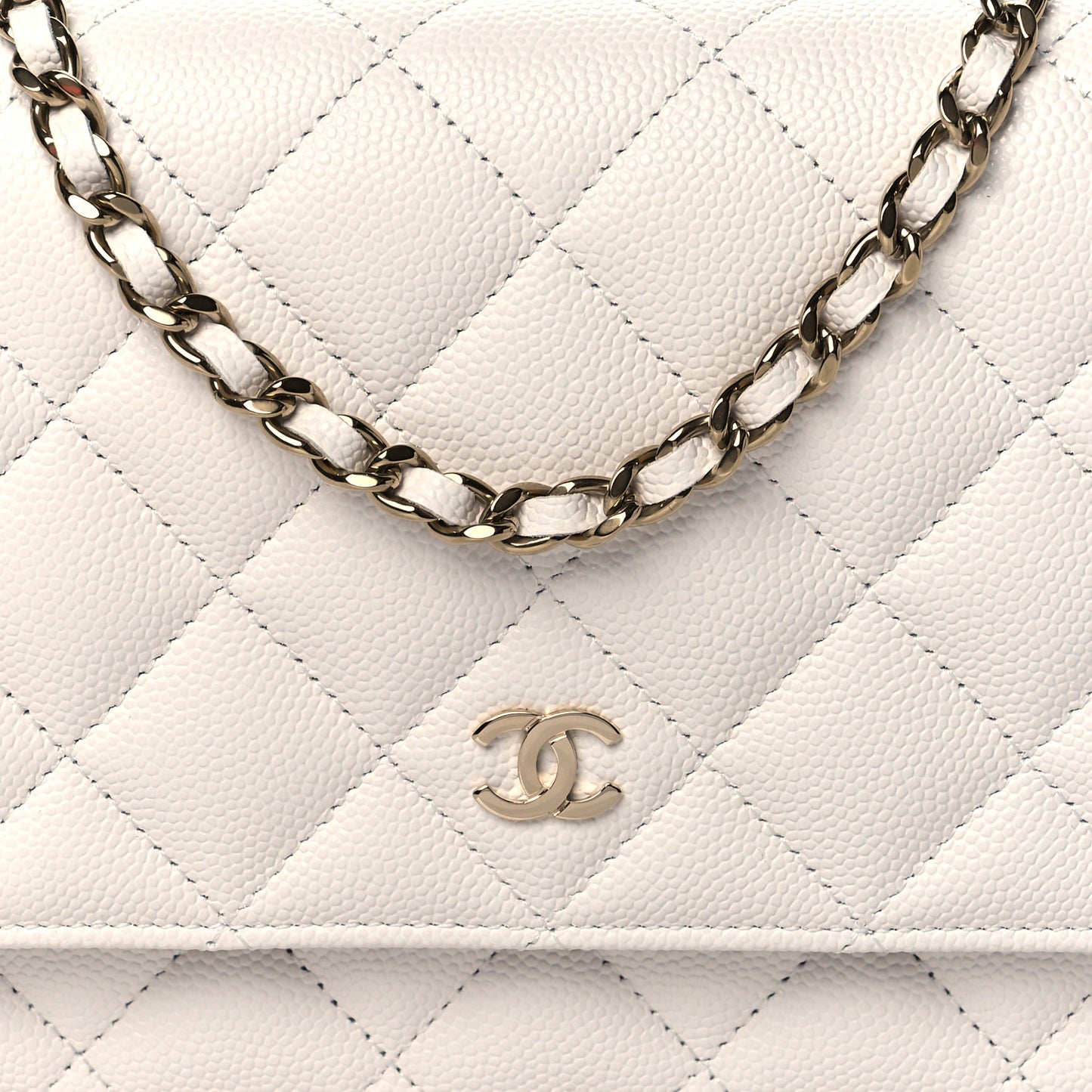 Caviar Quilted Wallet On Chain WOC White