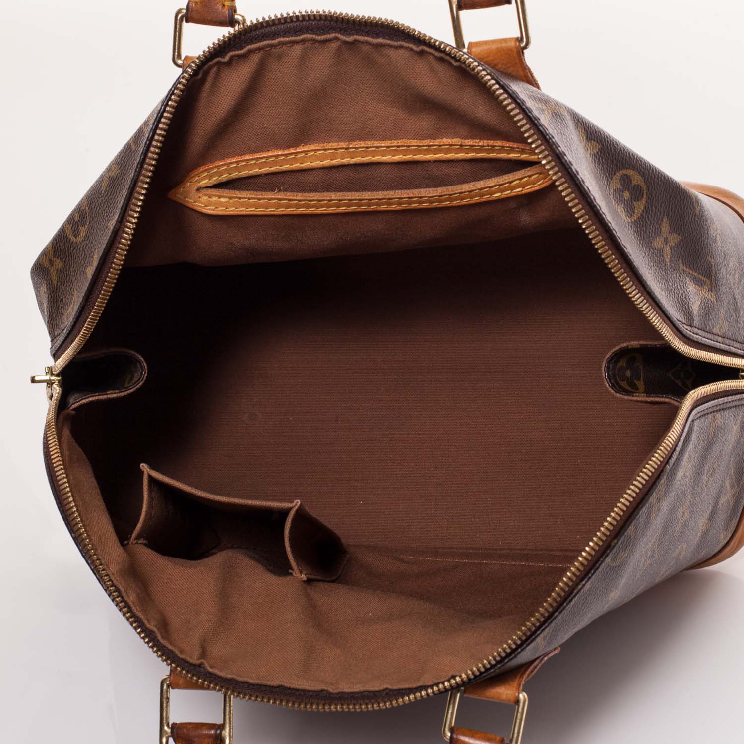 Louis Vuitton Monogram Alma 5 of 6