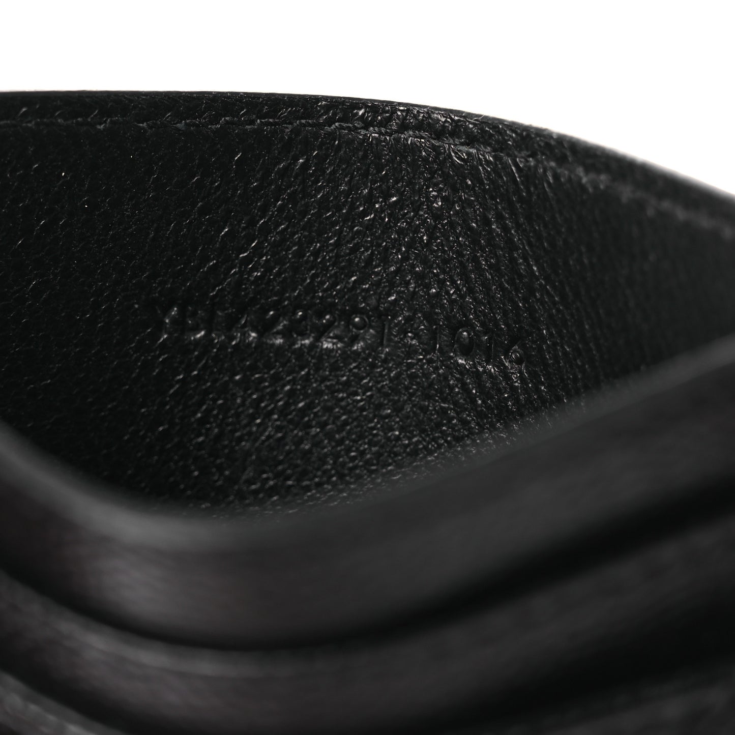 Grain De Poudre Matelasse Chevron Monogram Credit Card Case Black