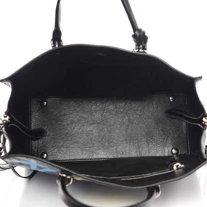 Balenciaga Agneau Graffiti Papier A6 Zip Around Tote Black 5 of 6