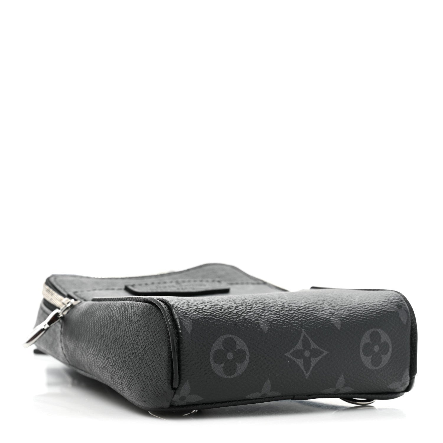 Louis Vuitton Taigarama Outdoor Slingbag Black 4 of 8