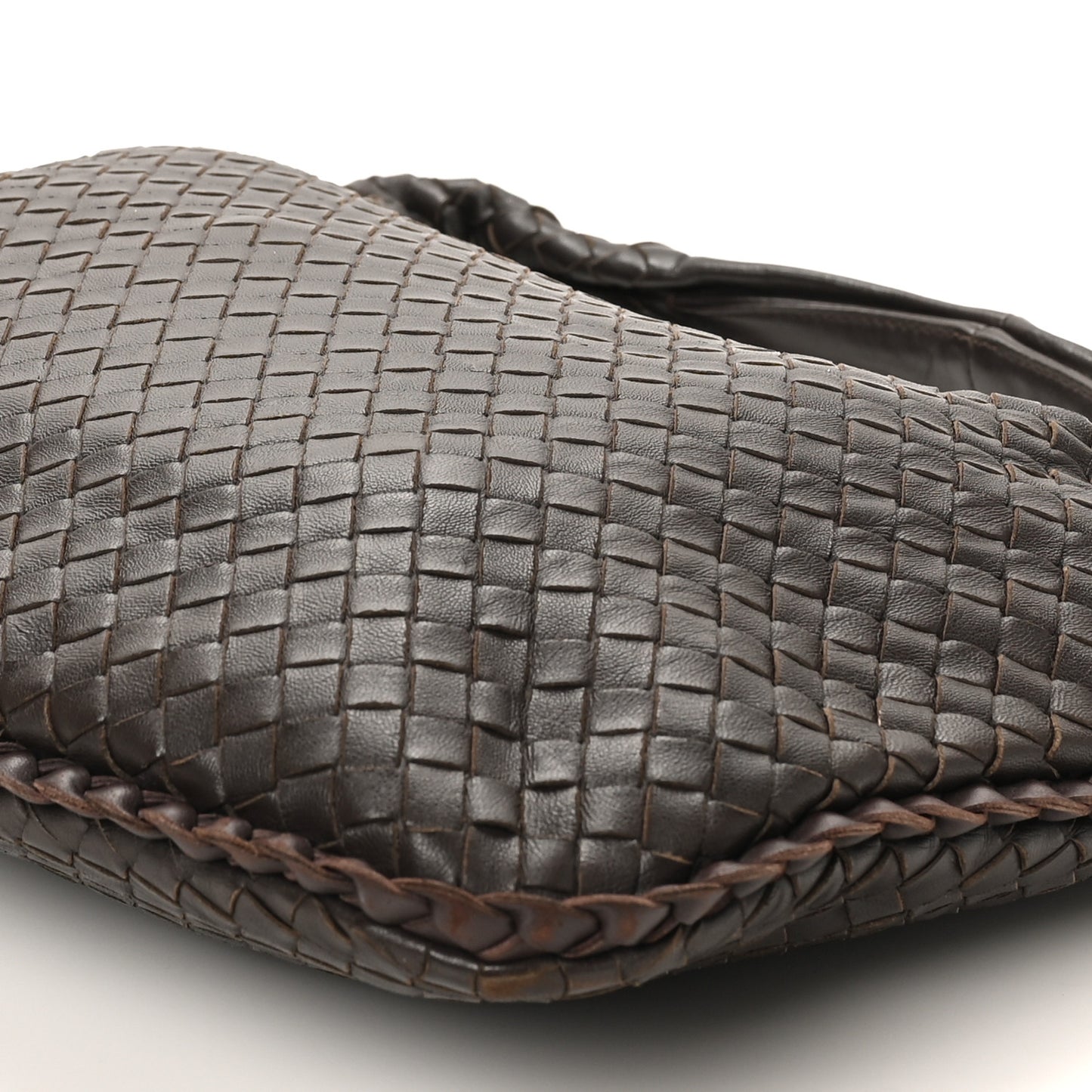 Nappa Intrecciato Medium Veneta Hobo Ebano