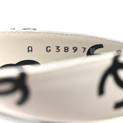 Chanel Lambskin Printed CC Thong Sandals 39.5 White Black 6 of 9