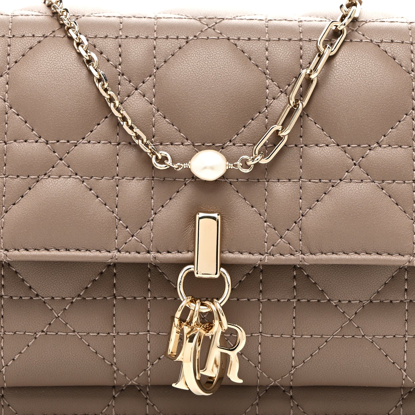 Lambskin Cannage Chain My Dior Daily Chain Pouch Warm Taupe
