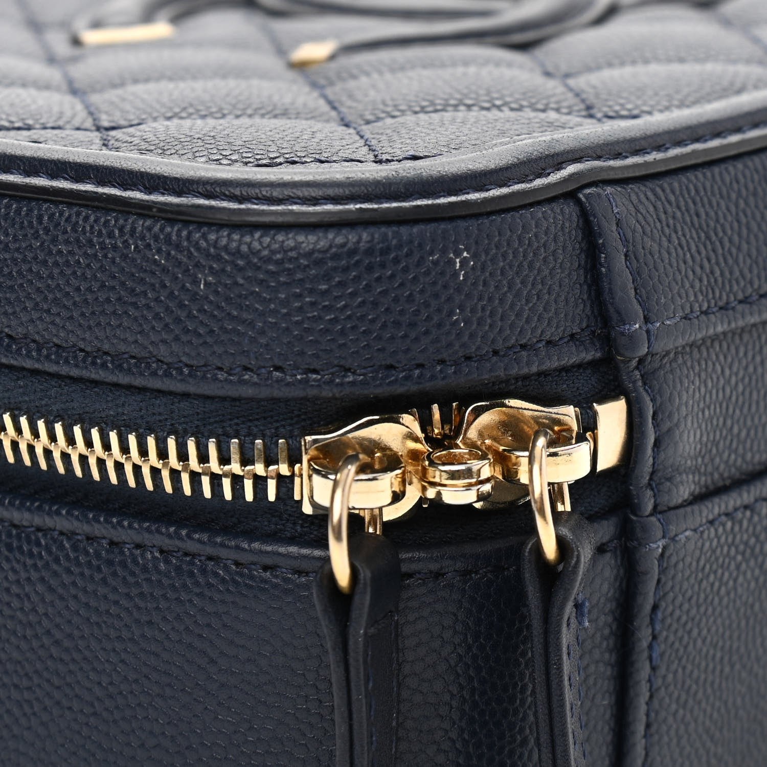 Chanel Caviar Quilted Medium CC Filigree Vanity Case Navy 14 of 15