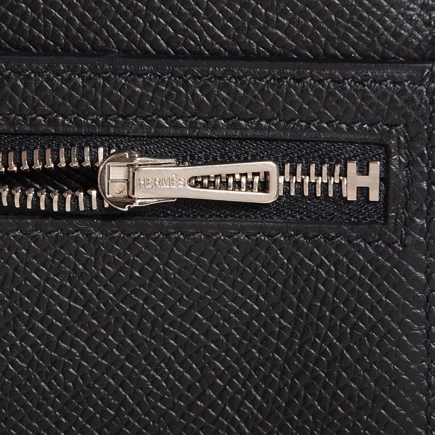Epsom Bearn Gusset Wallet Black