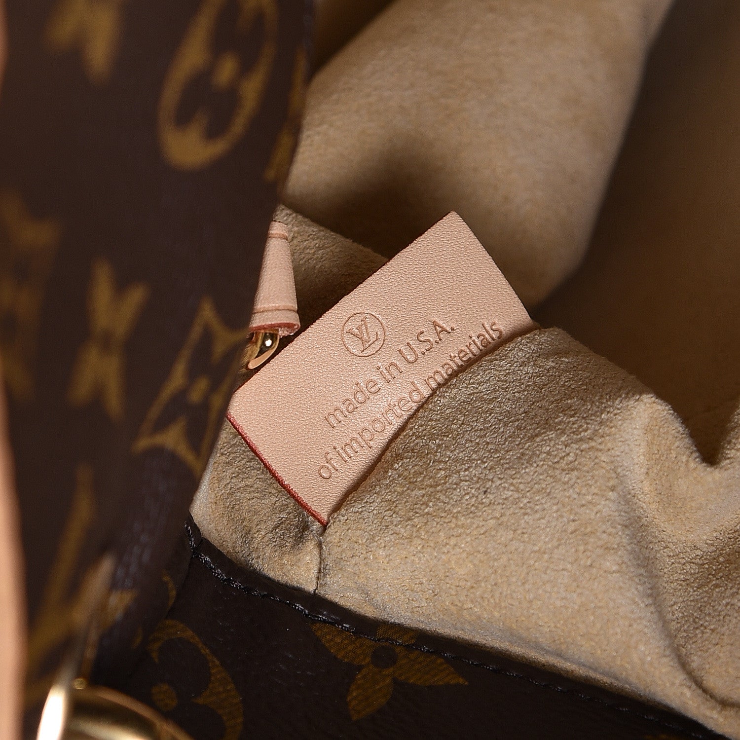Louis Vuitton Monogram Artsy MM 8 of 14