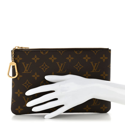 Louis Vuitton Monogram Key Pouch M 2 of 9
