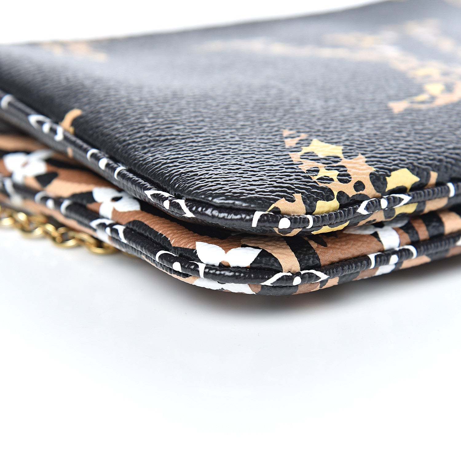 Louis Vuitton Monogram Giant Jungle Pochette Double Zip Black 10 of 12