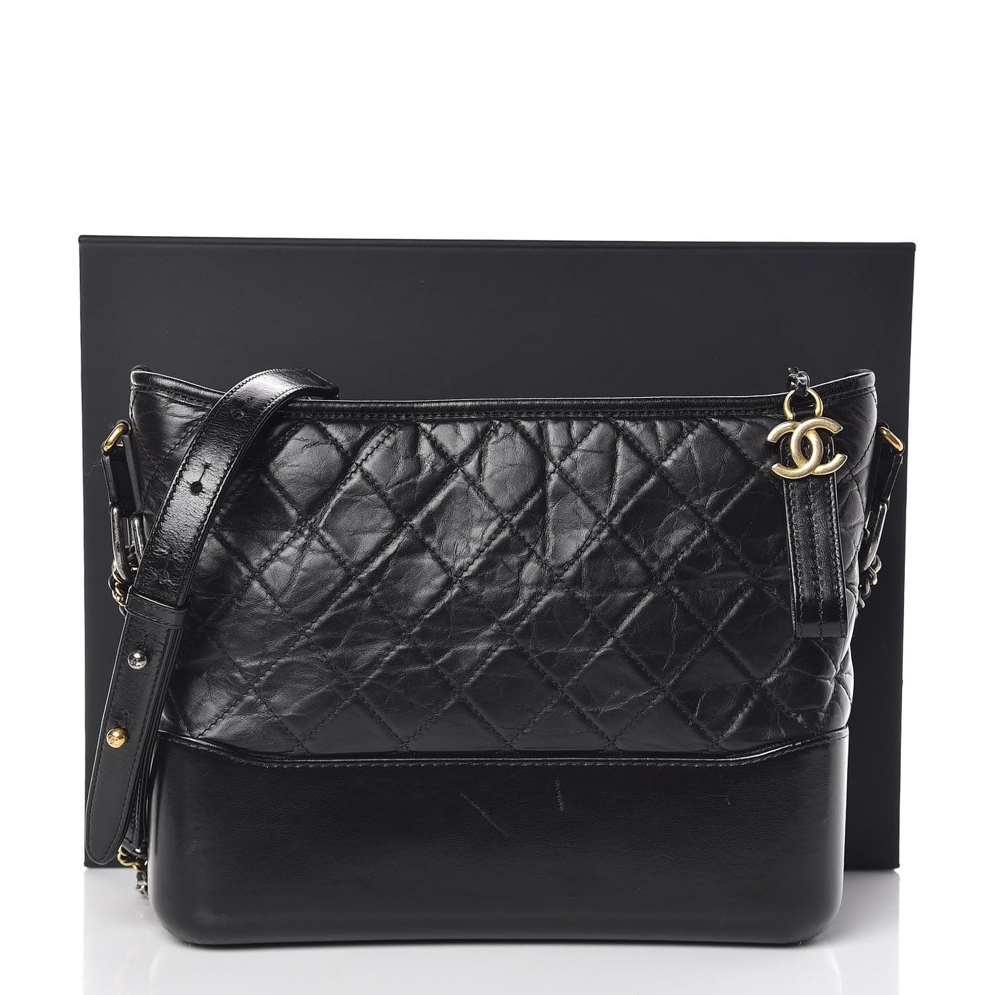 Aged Calfskin Quilted Medium Gabrielle Hobo Black
