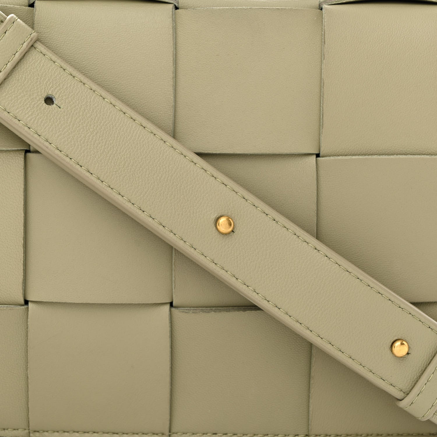 Bottega Veneta Lambskin Maxi Intrecciato Cassette Crossbody Bag Travertine 8 of 10
