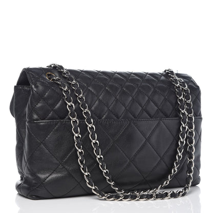 Chanel Calfskin Quilted In The Business Flap Bag Black 3 of 14