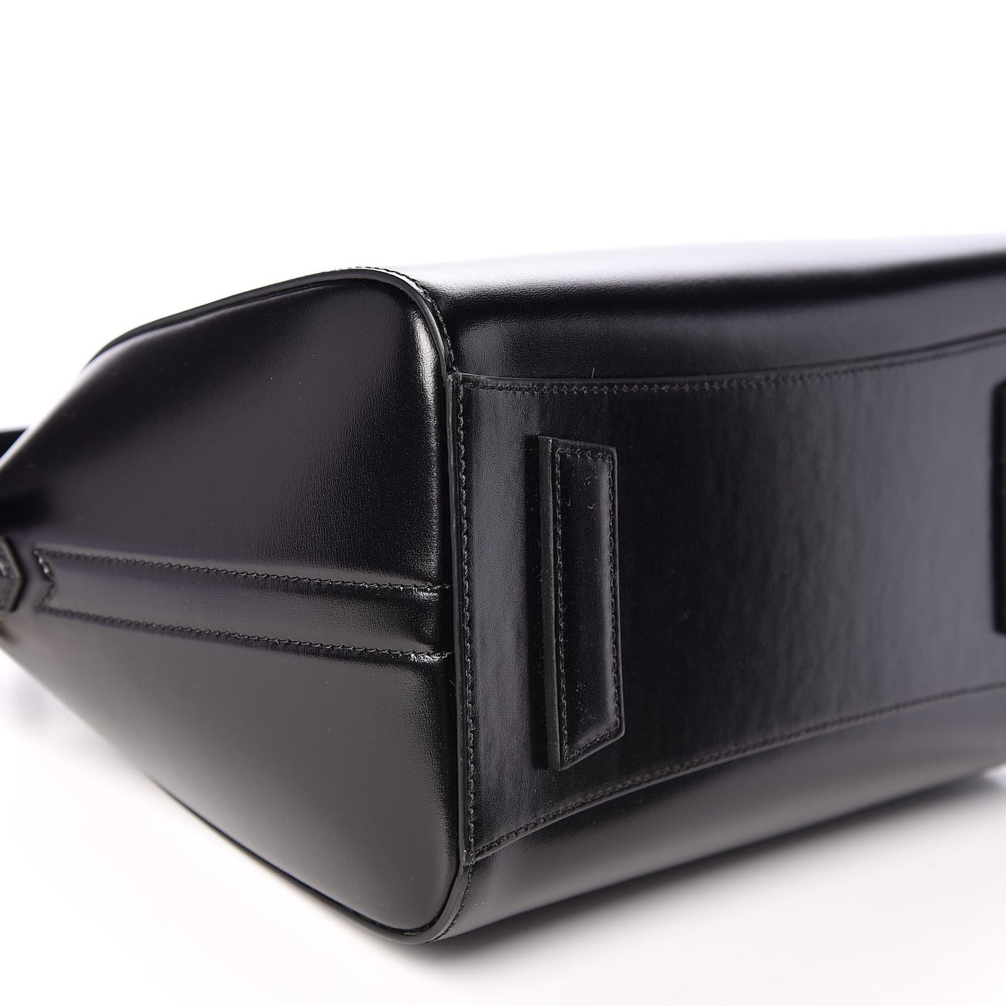 Shiny Lord Calfskin Small Antigona Black