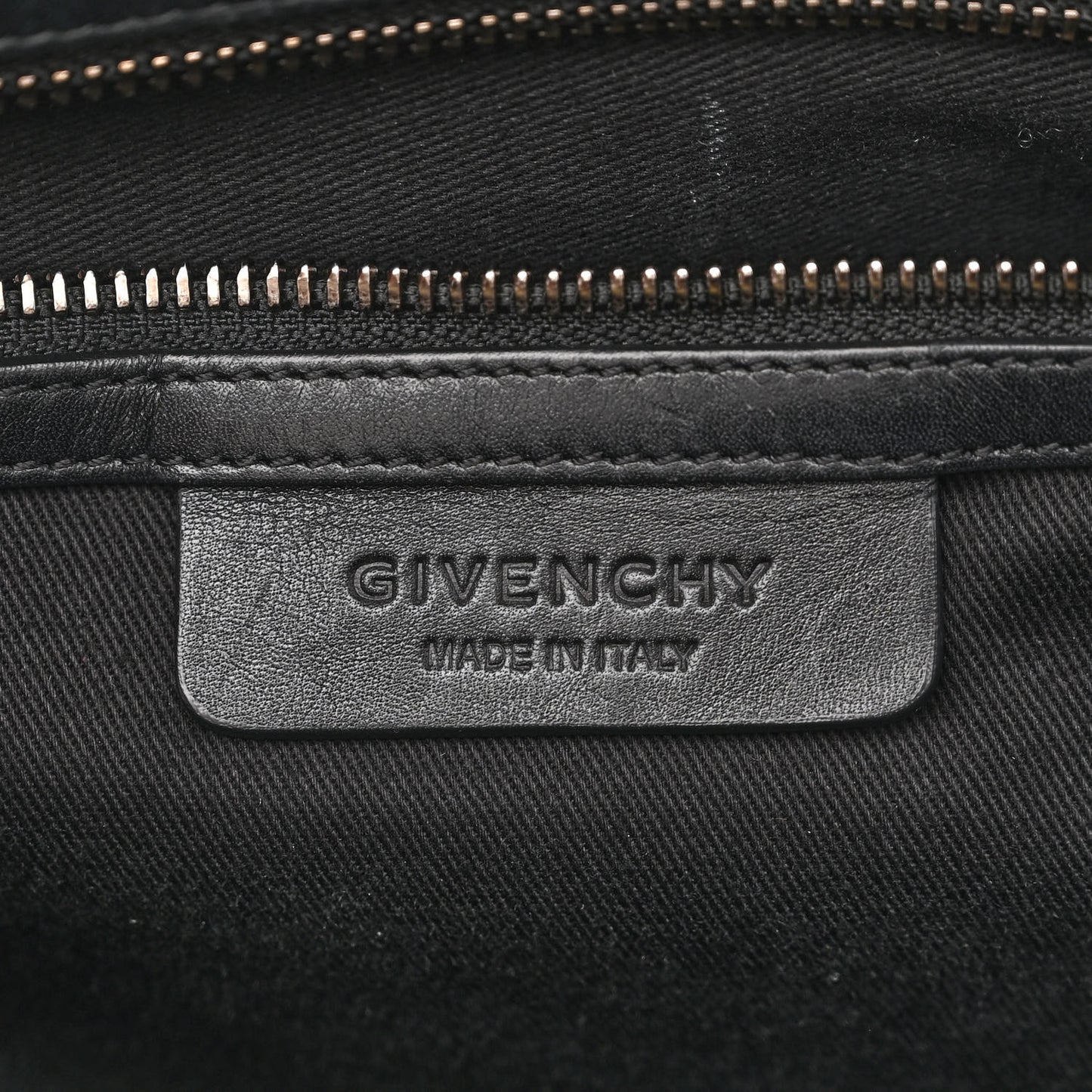 Calfskin Medium Studded Antigona Black