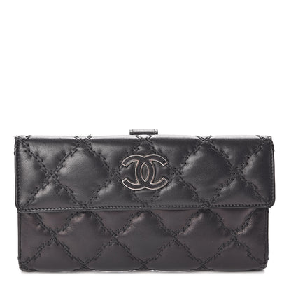Chanel Calfskin Double Stitch Hamptons Flap Wallet Black 1 of 10