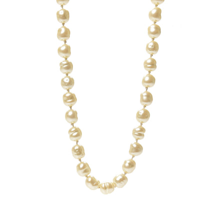 Chanel Pearl Short Necklace Gold 1 of 7