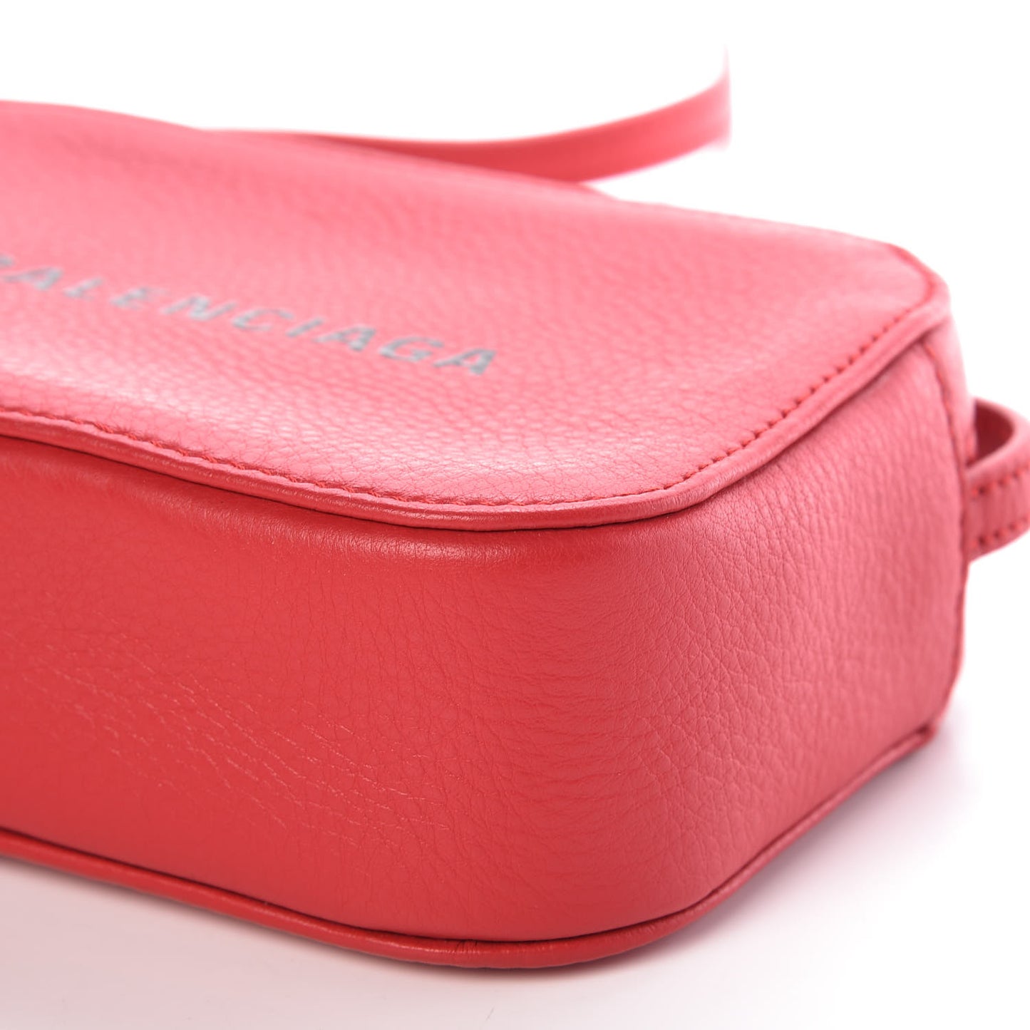 Calfskin Logo XS Everyday Camera Bag Rouge Lantern Black