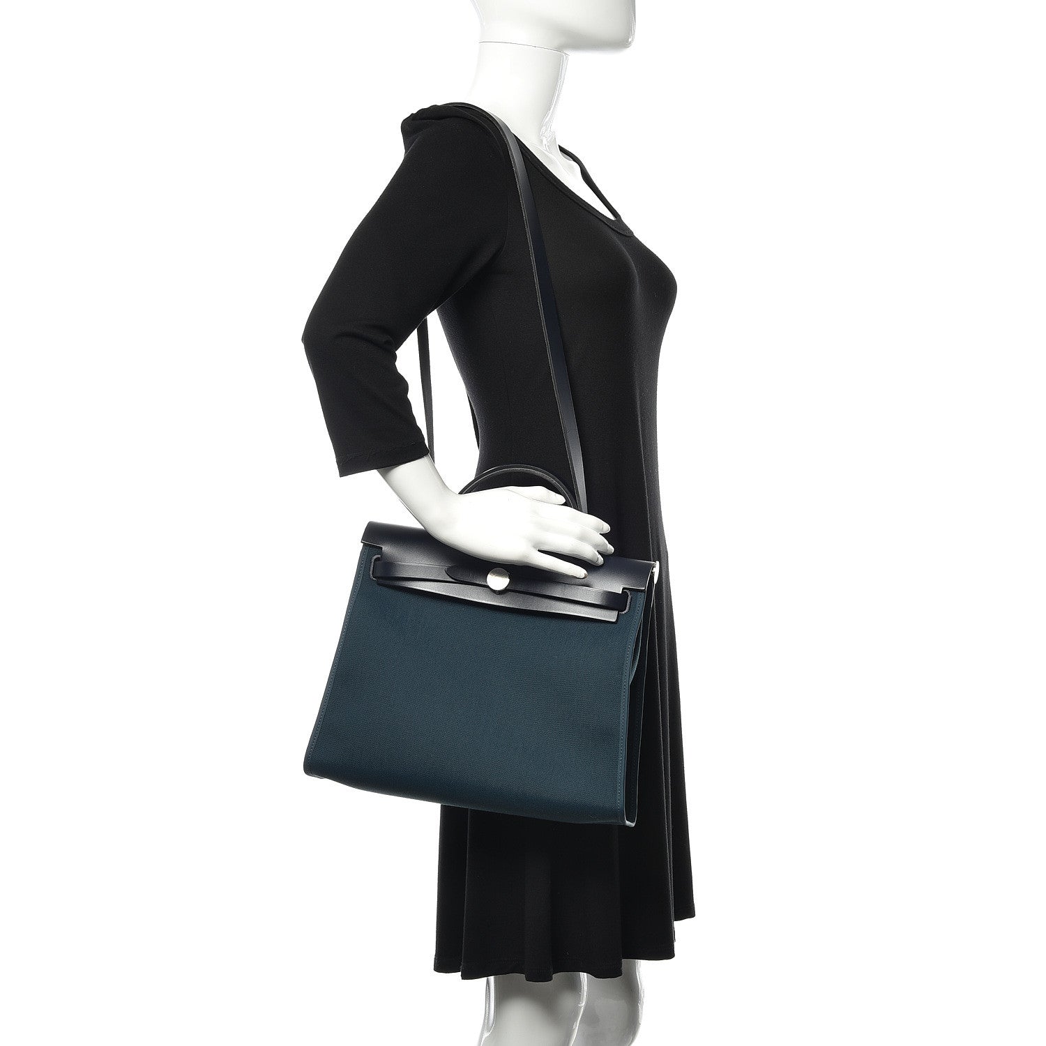 Hermes Vache Hunter Toile Herbag Zip 31 PM Bleu Nuit Bleu Ocean 2 of 14