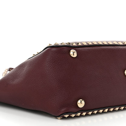 Valentino Garavani Pebbled Calfskin Medium Rockstud Tote Rubin 8 of 9