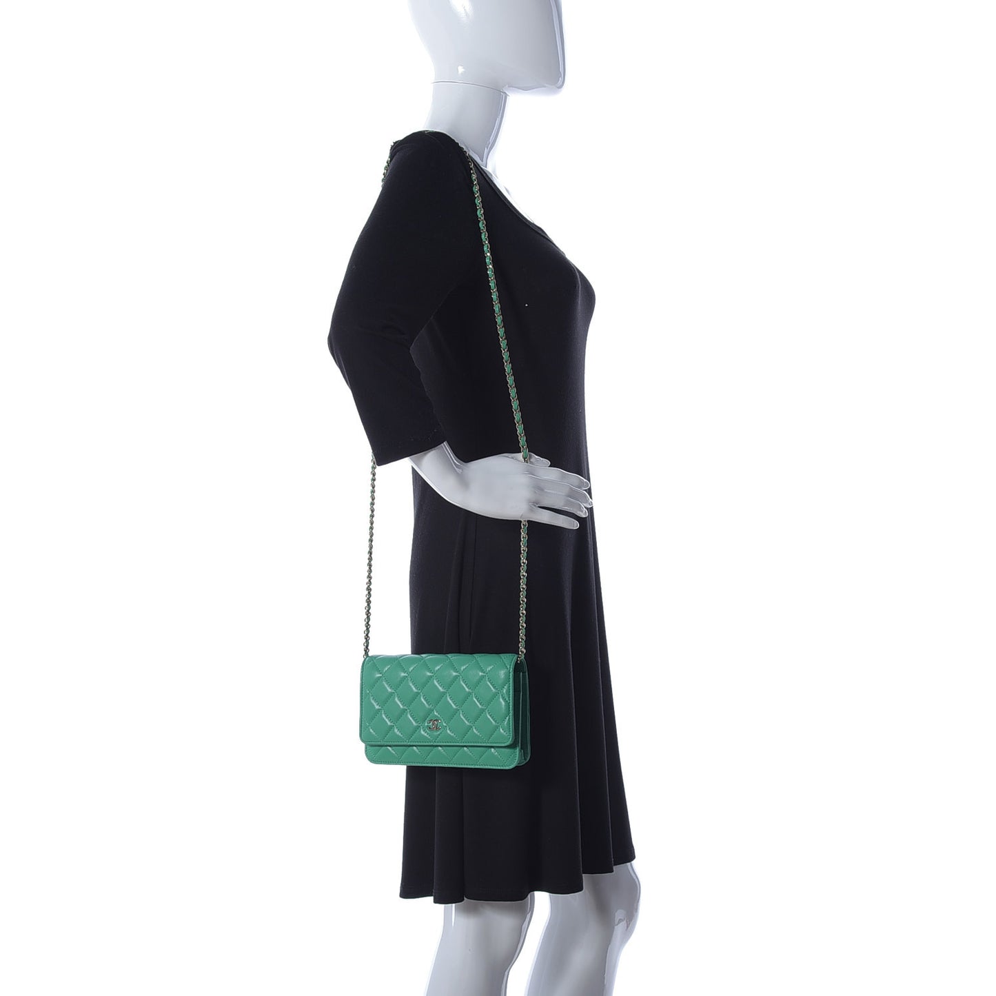 Lambskin Quilted Wallet On Chain WOC Green